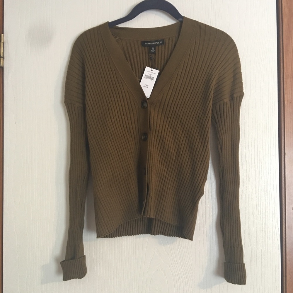NWT Banana Republic Cardigan